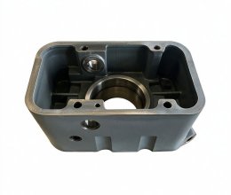 Cast iron reducer housing / gearbox casting