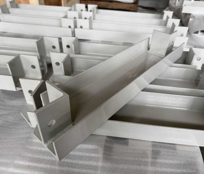 Non-standard U-shaped channel steel welded support / equipment load-bearing bracket
