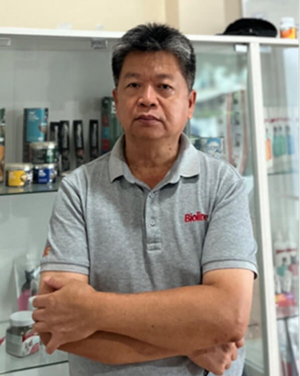 索姆萨克·塞昂博士