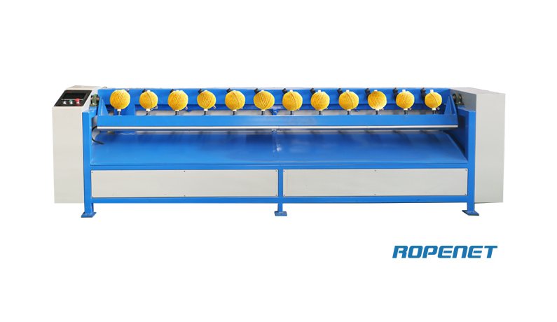 Multi-head ball machine