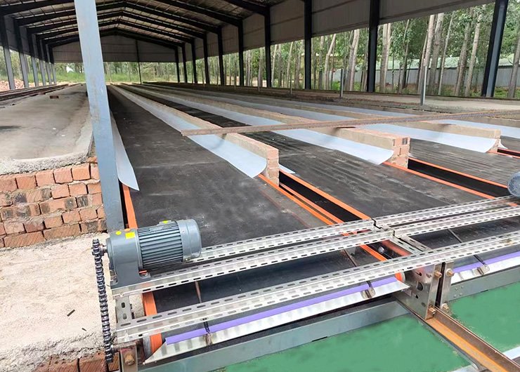 Sheep farm grid belt