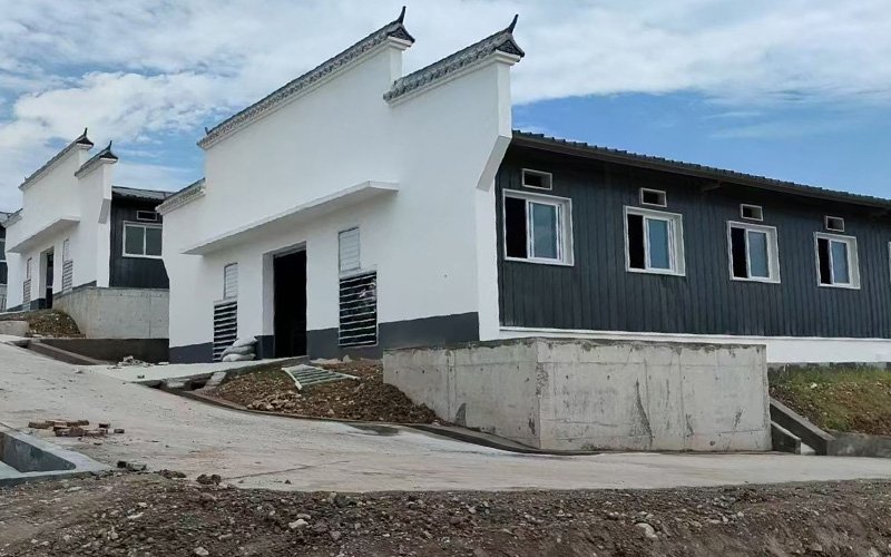 Construction Project of Low-Dwelling Sheep Houses in Weiyuan County,Chengdu City,Sichuan Province
