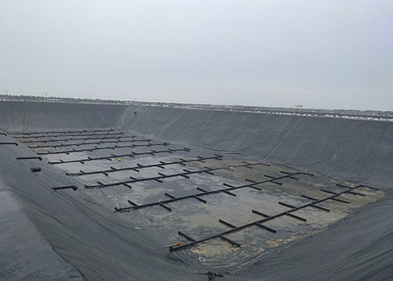 Large-scale HDPE biogas plant