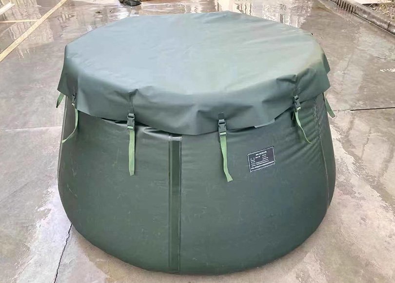 Multi-layer laminated PVC flexible tank