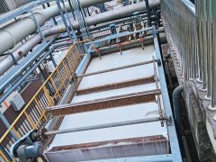 Hydrogen sulfide removal from biogas