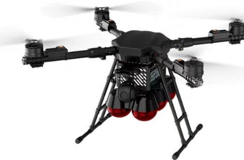 Lifting and transporting dronesB20