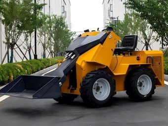 YT490 Skid steer loader
