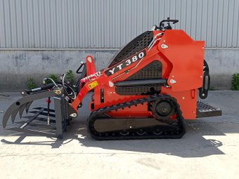 YT380 Skid steer loader