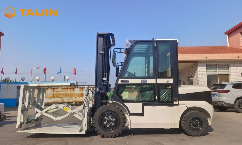 Multifunctional Forklift Push Pull Attachment Palletless High Efficiency Custom Container Type