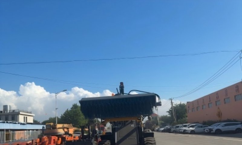 Wheel Loader Sweeper Attachment: Features and Applications