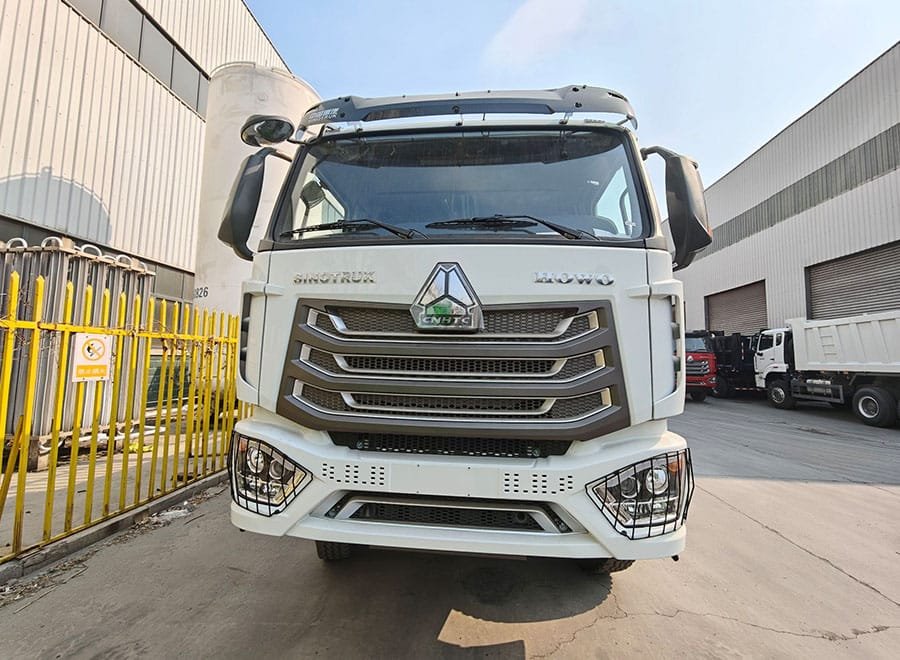SINOTRUK mining dump truck