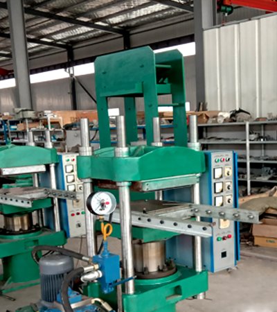 Four-column Flat Vulcanizing Press