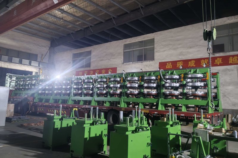 Orders increase in March | Second batch of large-volume vulcanizing machines shipped to customer factory
