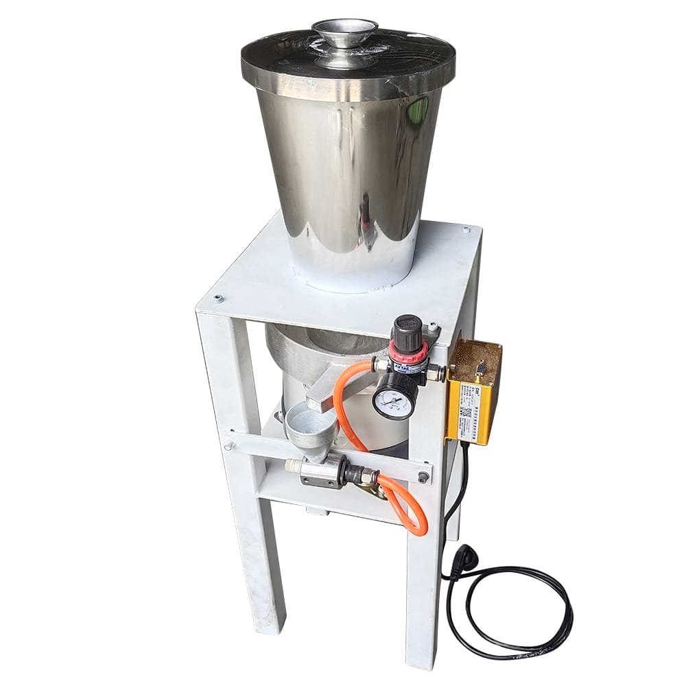 Powder spraying machine