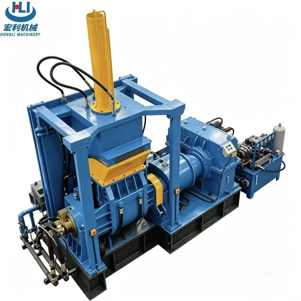 Rubber internal mixer with wear-resistant alloy rotors