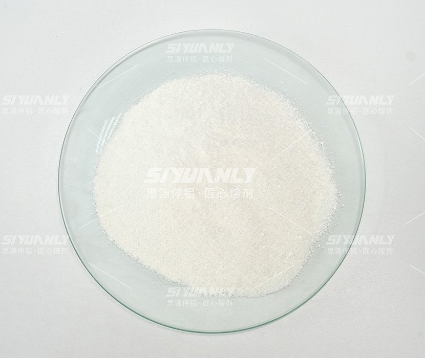 Sodium-free Reﬁning Flux SY-WJ2