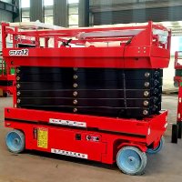 Scissor lift building cleaning platform