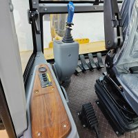 heavy duty backhoe loader
