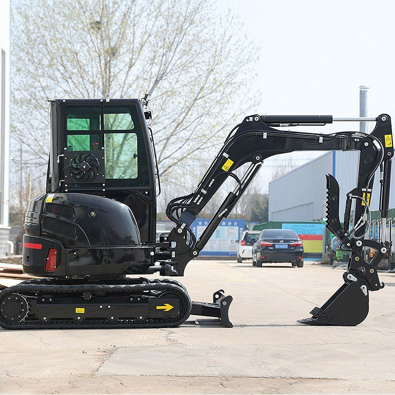 Mini Excavator with 92° Boom Swing