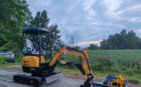 How Kuugao Mini Excavators Drive Efficiency in Landscaping, Agriculture, and Urban Construction