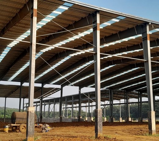 Immense charpente métallique pour la Côte d'Ivoire