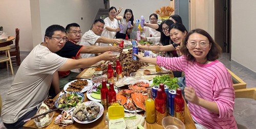 未标题-2_0001_Team Building 1