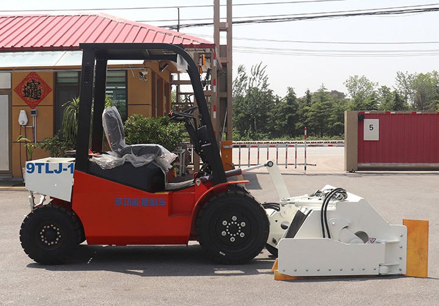 Single-person operation diesel feed machine