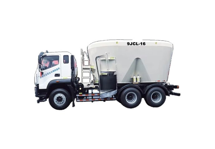 New Condition 16m³ PTO Truck-Mounted TMR Mixer System Automated Mixing Spreading for Cattle/Sheep Feed Processing for Farming
