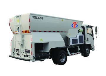 Reliable feeding equipment for cattle and sheep