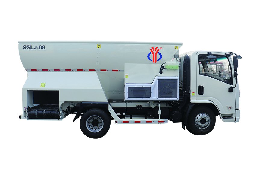 8m³ Total Mixed Ration Spreader