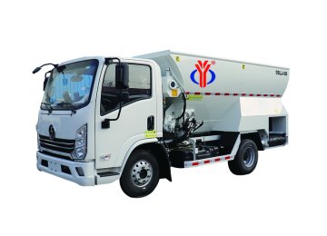 Adjustable flow feed mixer