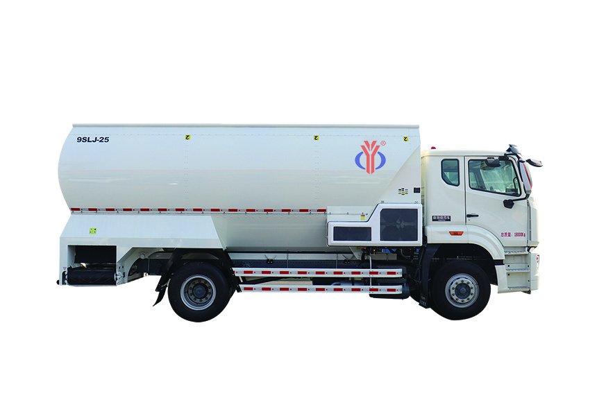 Efficient livestock feed distribution