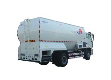 small-medium farm TMR spreader