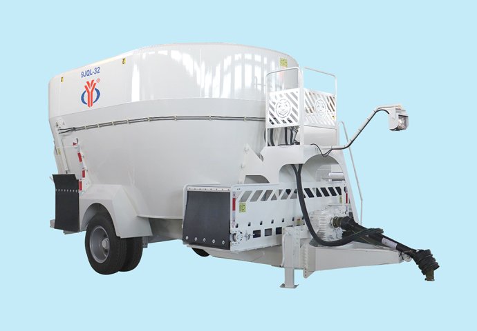 Trailed Twin-auger TMR Mixer