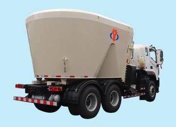 durable tmr mixer for large-scale farms