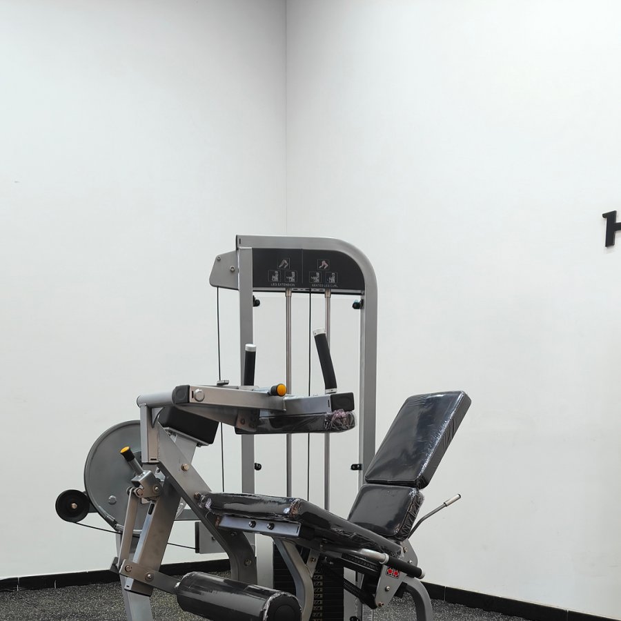 Seated Leg Extension & Leg Curl  Machine