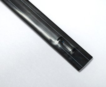 Inlaid flat dripper drip irrigation pipe