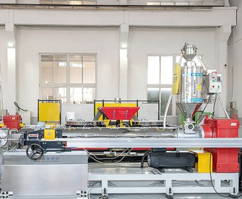 lnjection molding machine