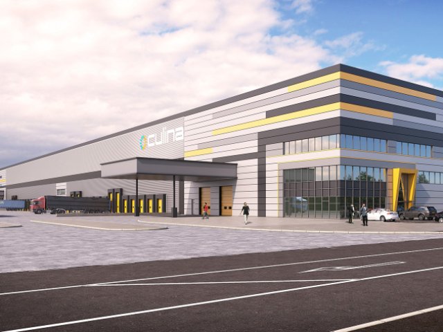 Heavy steel warehouse and workshop