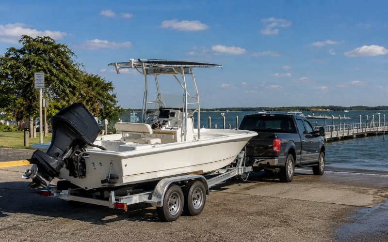 How to Choose the Right Boat Trailer for Your Market