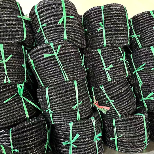 Tyre and tube-bundle