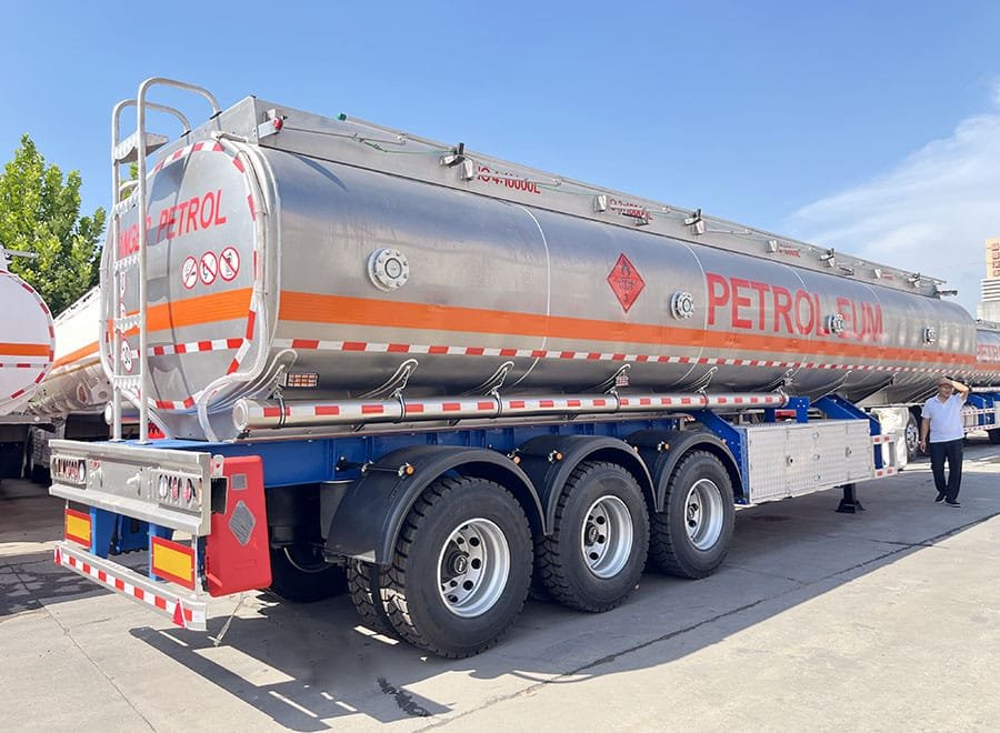 Corrosion-Resistant Tank Structure