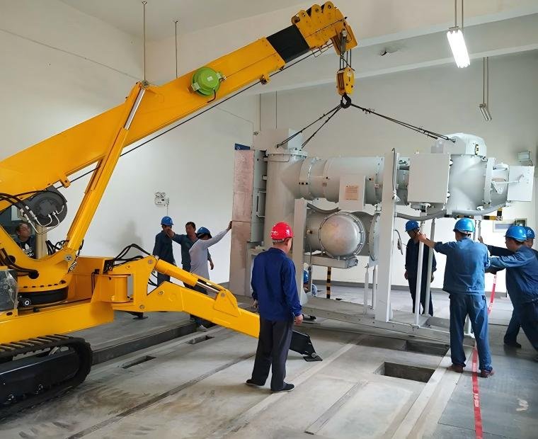 glt-5ton-mini tracked crawler crane-indoor-substation-construction