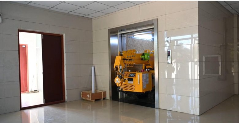 Spider Crane Buyer’s Guide: How to Choose the Right Mini Crawler Crane