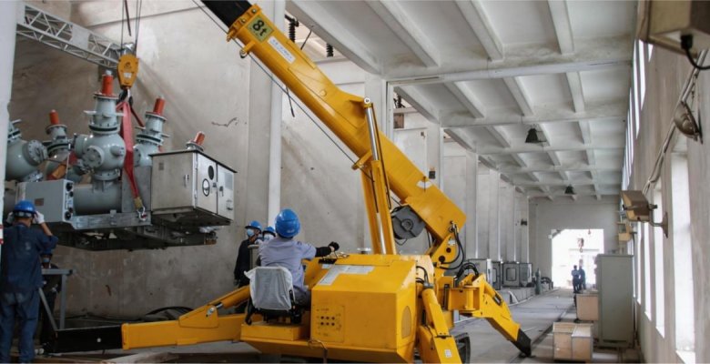 LIFTSGLT Small Crawler Crane: Safe Substation Maintenance Equipment Solution