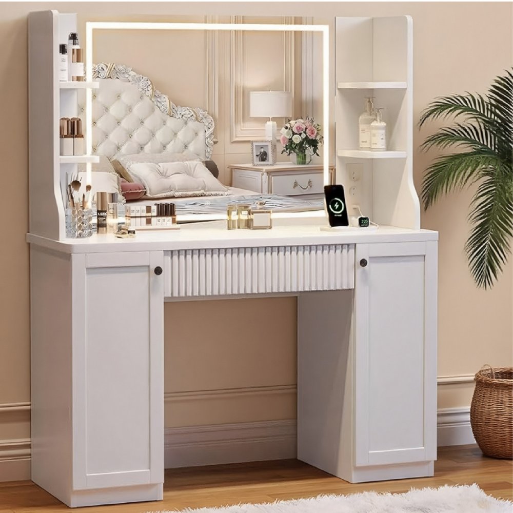 Factory Customized Professional LED Light Large Capacity Dressing Table