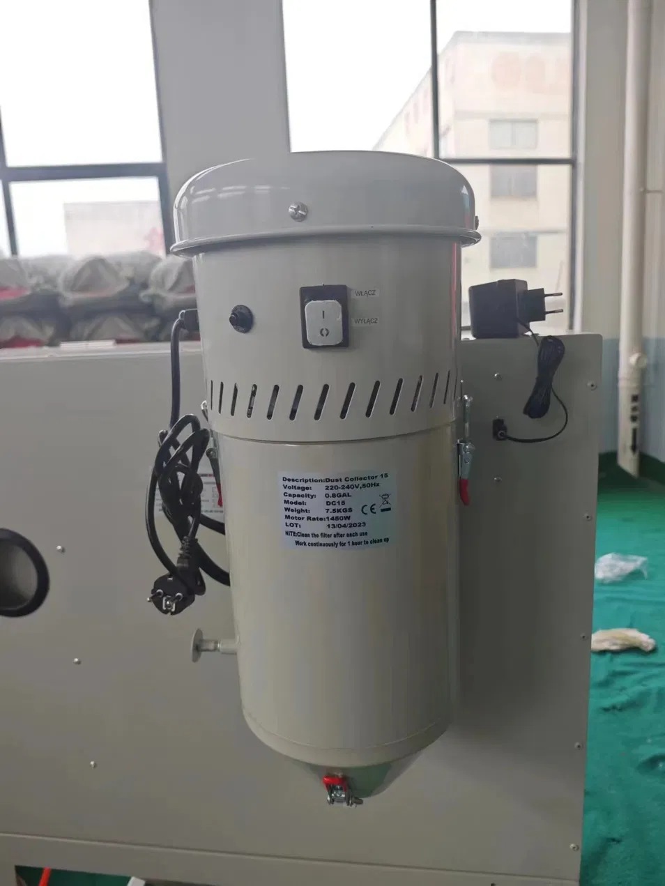 SNC Series Manual Dry Sandblasting Cabinet