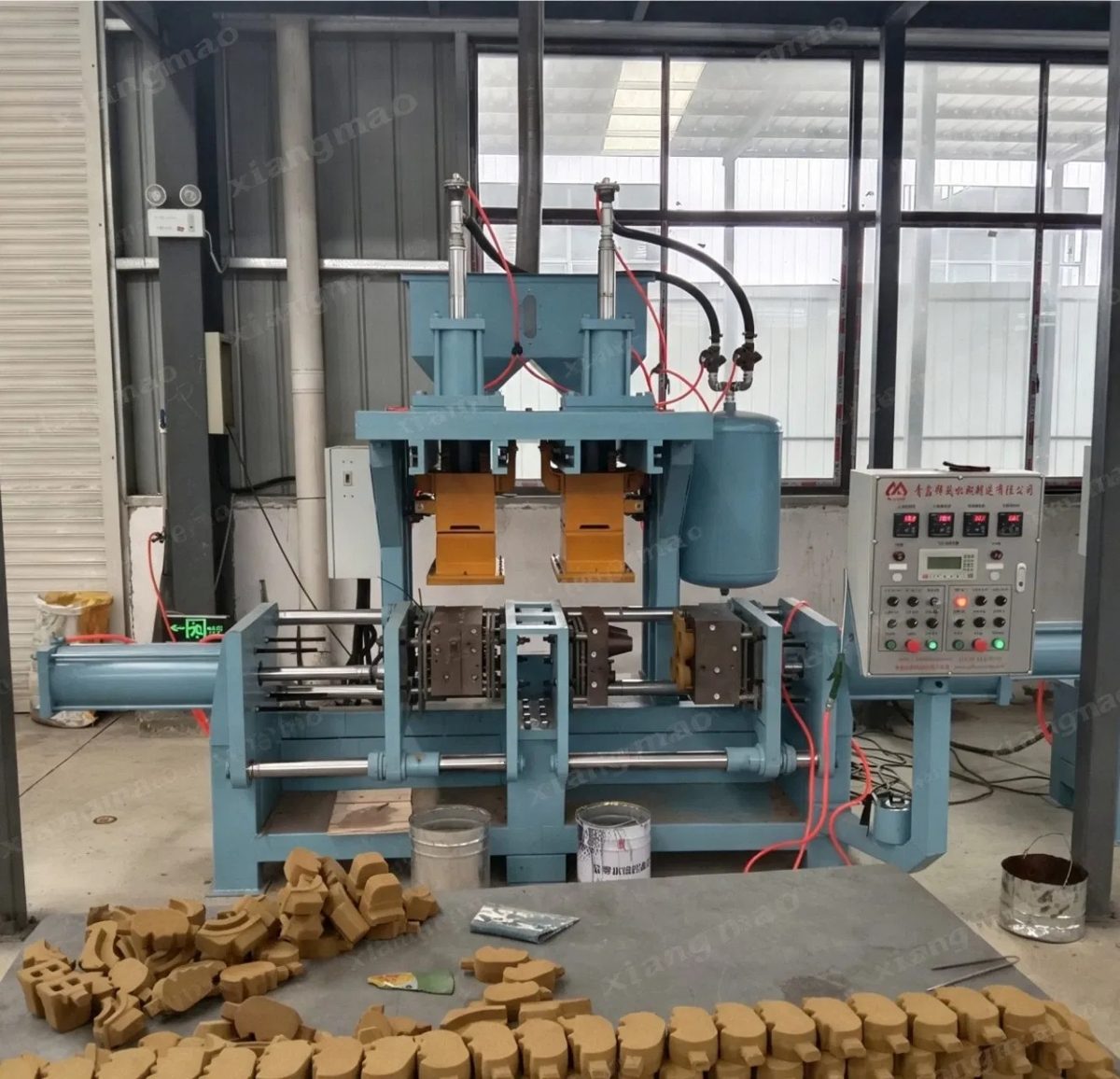 Versatile Double-Station Core Shooting Equipment for Efficient Production