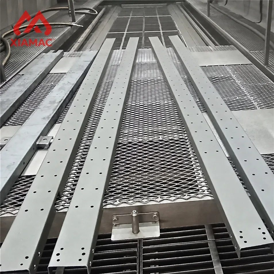 Industrial Sand Blasting Chamber Shot Blasting Booth Abrasive Blast Room Metal Surface Cleaning Rust Removal Equipment