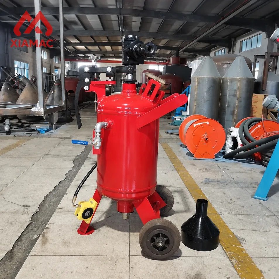 Portable Semi-Automatic Sandblaster High Pressure Cleaner Pump for Burnishing Rust Removal Polishing Surface Finishing